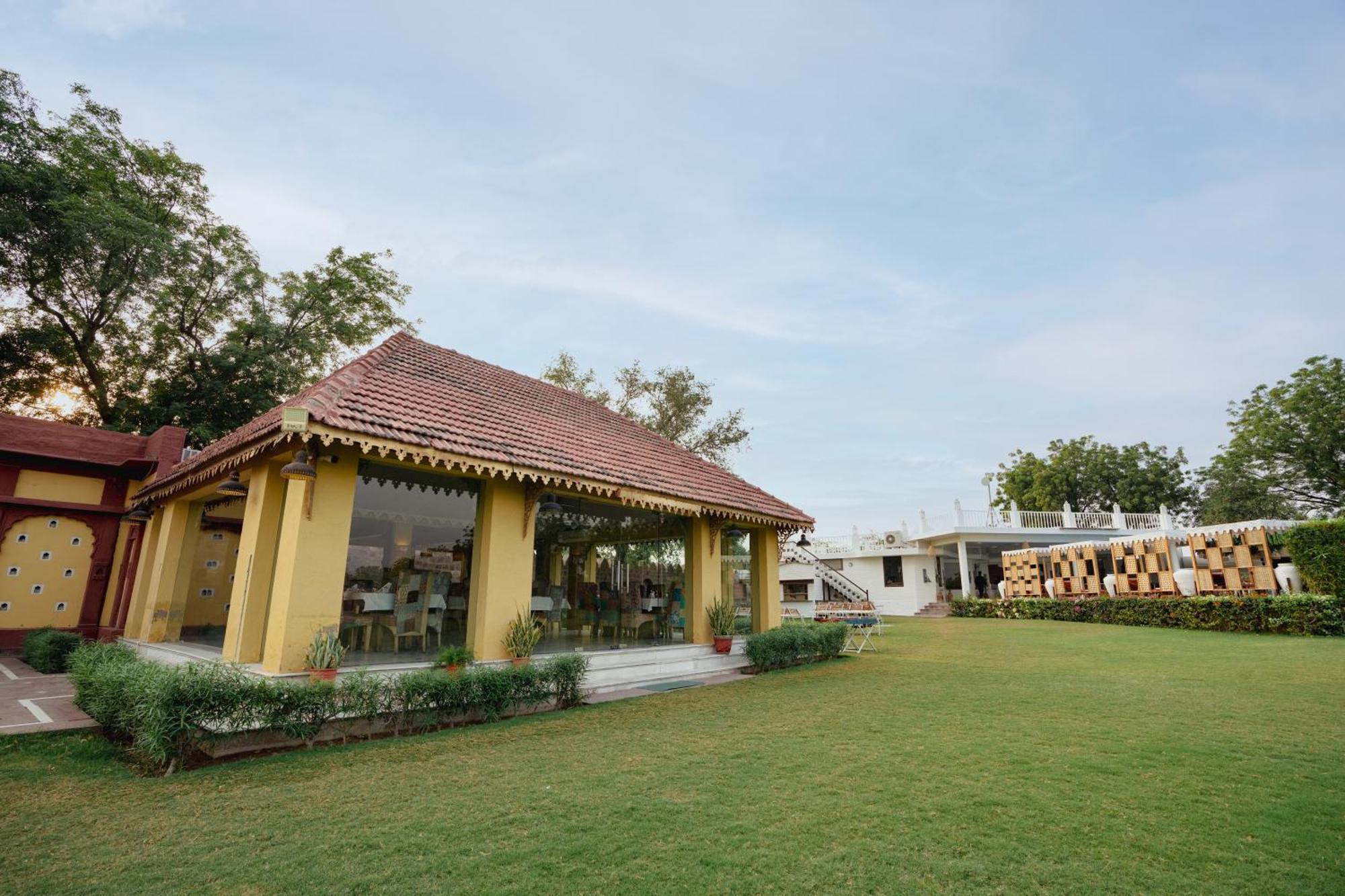Surpura Bagh - A Luxury Boutique Resort - Pure Vegetarian ジョードプル エクステリア 写真