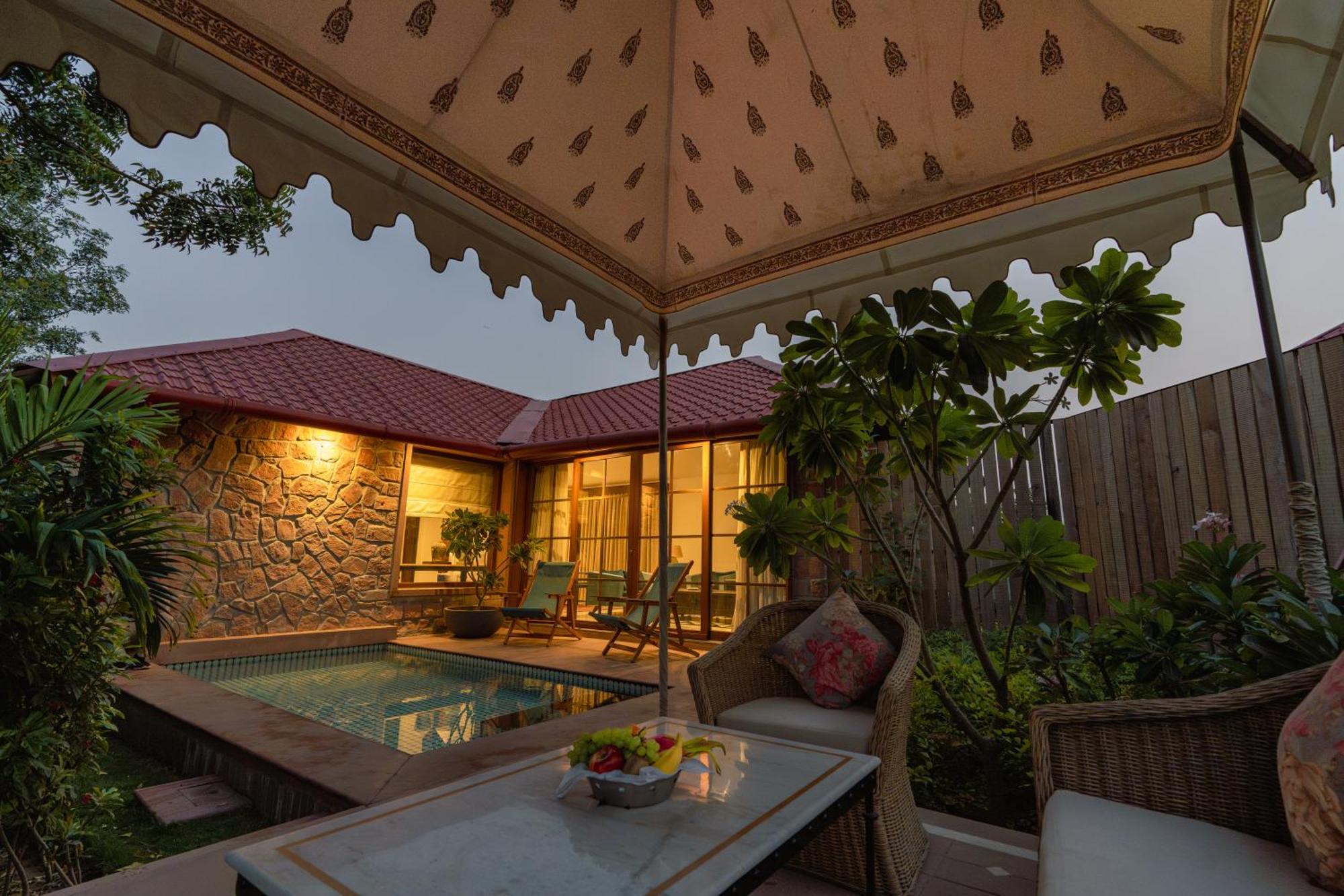 Surpura Bagh - A Luxury Boutique Resort - Pure Vegetarian ジョードプル エクステリア 写真